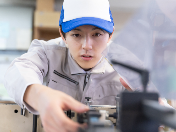 安全が求められる航空機部品の検査で
スキルを身に付けられます