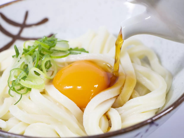 【料理長候補/正社員】◆調理業務経験3年以上の方必見!◆固定給35万円~!スキルを発揮して高月給!◆査定年2回◆2025年に新券売機導入!◆独立支援あり!◆業界では珍しい業務効率化の知見もあり!