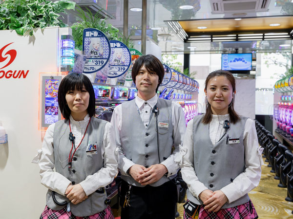 人間関係がとても良い職場◎
相談しやすい雰囲気で安心です!