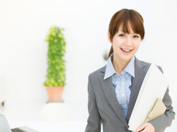 仕事内容(例3) 本部企画の商談、売り場づくり