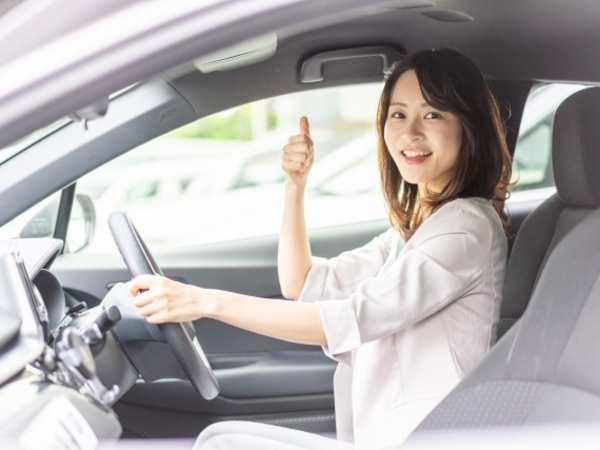 社用車ありだから自家用車不要！