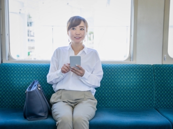 移動は公共交通機関を利用♪
自家用車&免許は不要です★