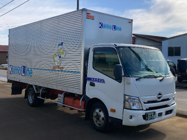 2tトラックで新潟県内に食品(パン)を配送していただくお仕事です