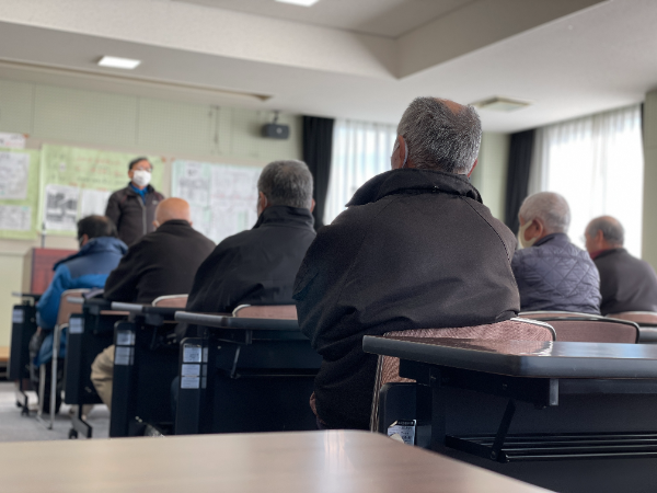 年に2回現任教育があります。
警備業務の質の維持、向上を目指します!