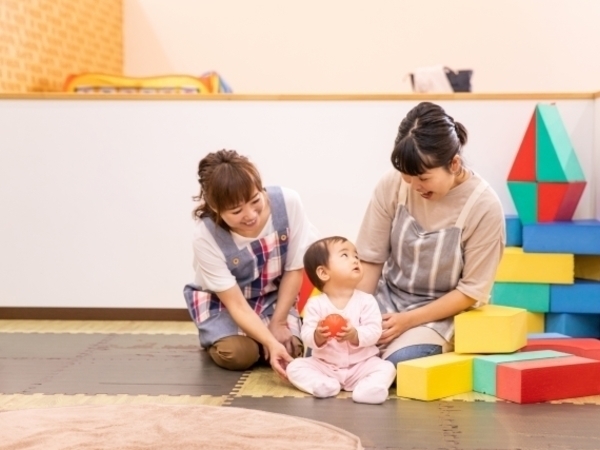 保育士/契約社員★入職時期の相談OK！未経験の方・ブランクがあいてしまった方も大歓迎♪