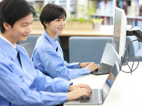 専門リサイクル事業を展開する企業で経理正社員