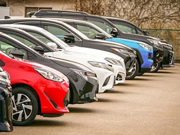 カーオークション大手関連企業で経理事務