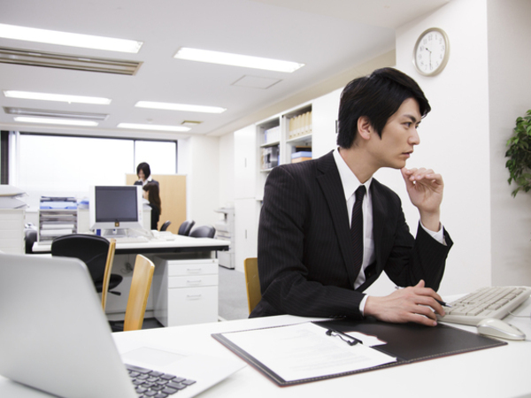 横浜駅近の税理士法人で正社員
