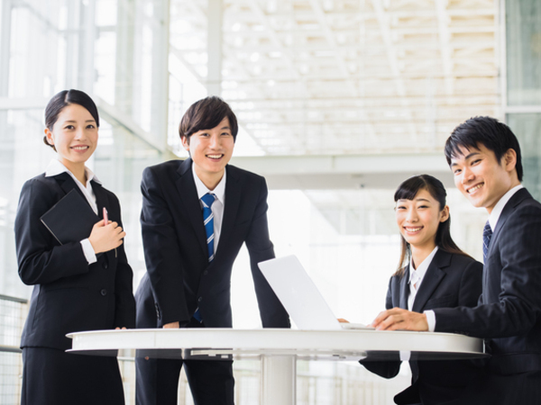 システム開発・サイト運営事業会社での経理正社員