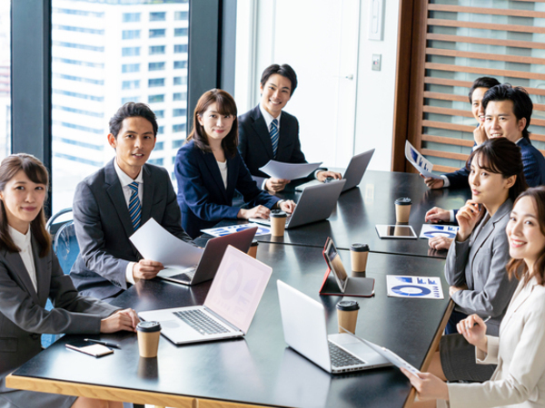 【横浜駅前】大手税理士法人での正社員募集！クライアント担当メイン！