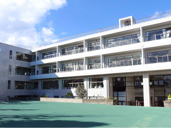 【鶴見/契約社員】学校法人事務局で総合事務職