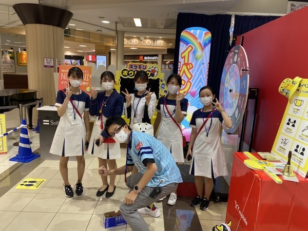 【イベントスタッフ】『正社員で給料UPに向けた大サービス！コレは激熱な平日土日接客が大メインのお仕事しましょうか』