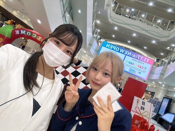 【イベントスタッフ】『正社員で給料UPに向けた大サービス！コレは激熱な平日土日接客が大メインのお仕事しましょうか』