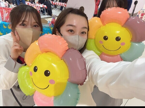 💗【ガンガンイベント接客】💗『正社員で給料UP＆案内の成長ならコレは激熱な平日土日接客が大メインのお仕事』