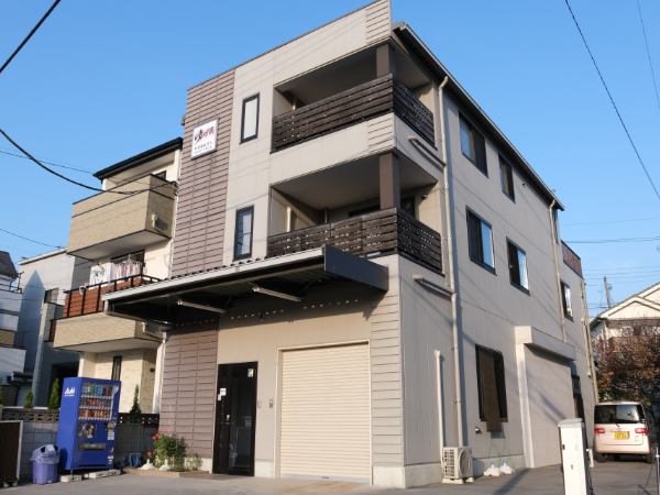 法人本部　外観★