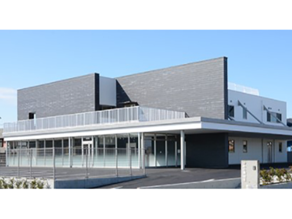 ★髪色・カラコン・ピアス・ネイル自由★お話を聞くことが好きな方大歓迎!「好き」「得意」を活かして一緒に働きませんか?