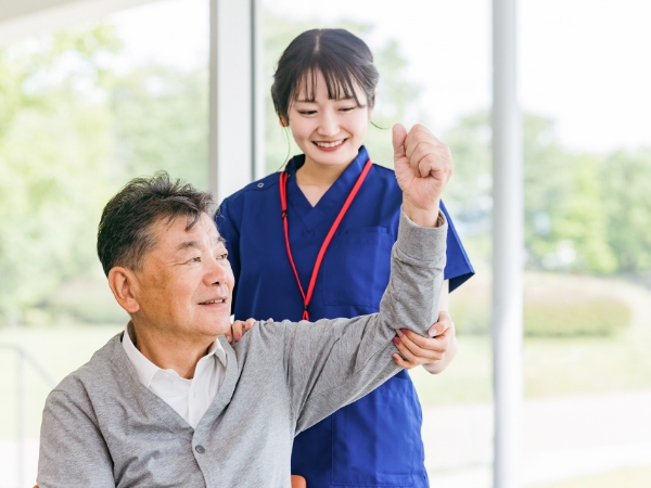 「科学的介護」を実践し、「治せる介護」を目指します。