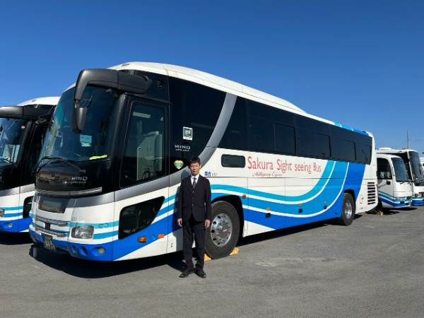 12メートルの巨体はもはや「操縦」。ハラハラドキドキの実車研修