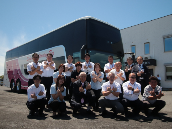 応募の決め手はSNSの「猫」と社長の笑顔。