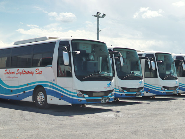 12メートルの巨体はもはや「操縦」。ハラハラドキドキの実車研修