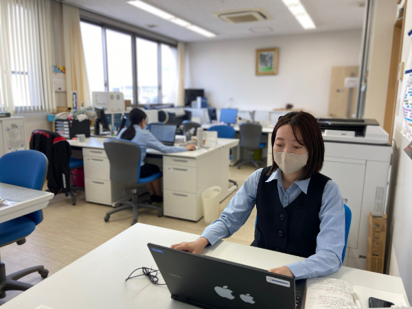 【松阪本社】事務職募集♪/ホンダ正規ディーラー/人事・総務・経理・企画/経験者大歓迎！/ホンダカーズ三重