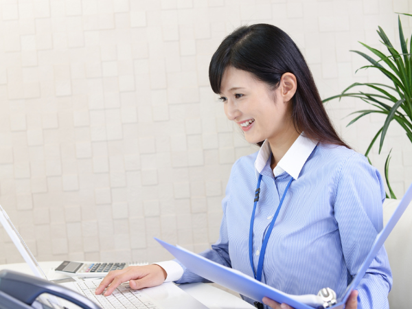 時給1,250円以上／電話対応ナシ＆残業ほぼゼロ★もくもく作業が好きな方にピッタリ