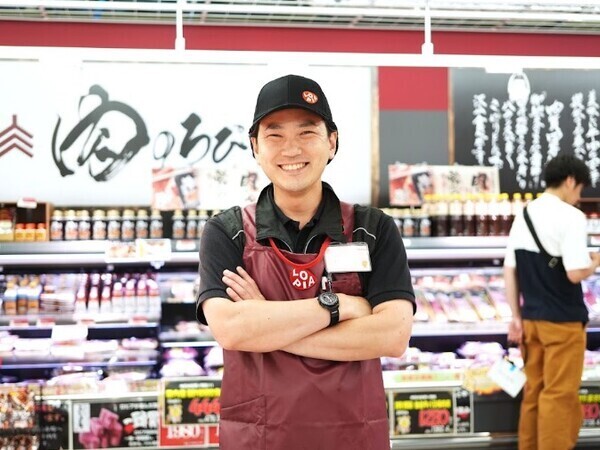 タイの店舗へ出向、完全週休2日、現地に日本語サポートあり