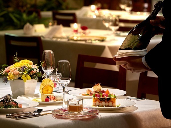 ＜茨城・水戸＞洋食調理スタッフ募集！賞与2回・福利厚生充実☆非日常的空間を創造するクラシックなホテルで洋食調理のスキルを活かしませんか？