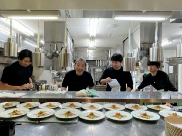 【岐阜・白川村】 寮完備・引っ越し手当/ UIターン歓迎!新生活を応援! 自然に囲まれた世界遺産・白川郷で“地域と育てるフレンチ”を。