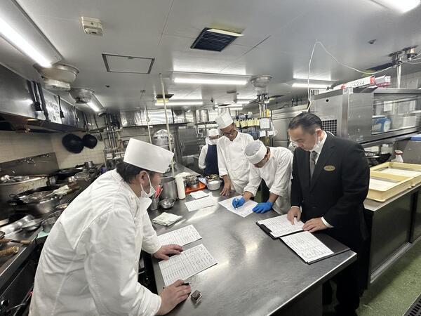 【紹介案件】東京都・渋谷区｜調理・キッチンスタッフ｜月給28万～40万円｜賞与年2回