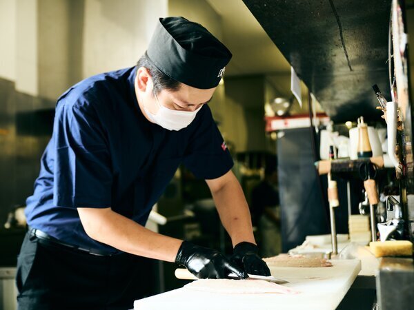 【鹿児島／寿司じじや】｜料理長・シェフ（候補）｜月給22万～25万円｜賞与年2回