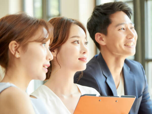 サプリに関する受電対応/大阪府大阪市中央区船場中央 堺筋本町駅 エリア/堺筋本町駅時給1600円日払いOK