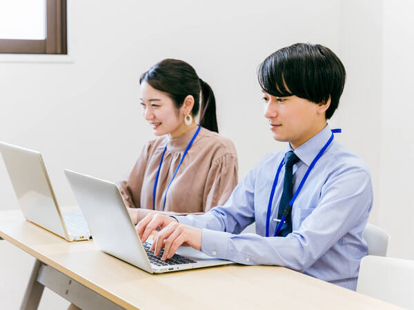 コンビニ店舗からの問い合わせ受付/大阪府大阪市中央区森ノ宮中央 森ノ宮駅 エリア/森ノ宮駅時給1600円日払いOK