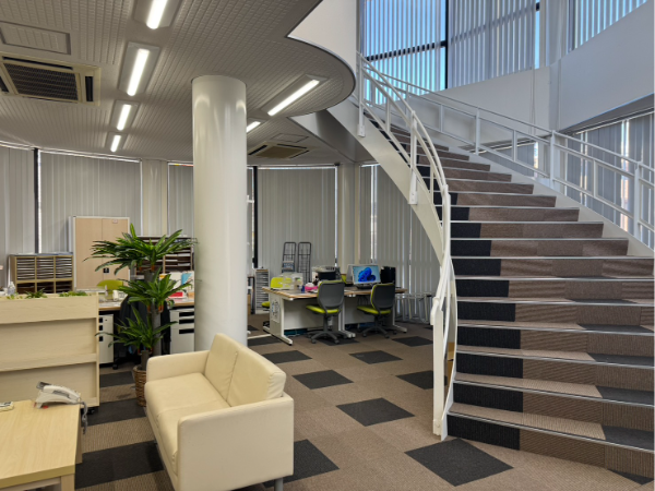 月給30万円～！
賞与年3回で高収入も目指せる！