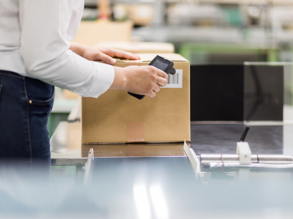 製造現場で働きながら、スタッフの相談役として寄り添う