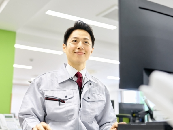 ★未経験歓迎！情報系研究開発職／年収550万円以上／最先端分野の研究開発を担当！/カジュアル面談！