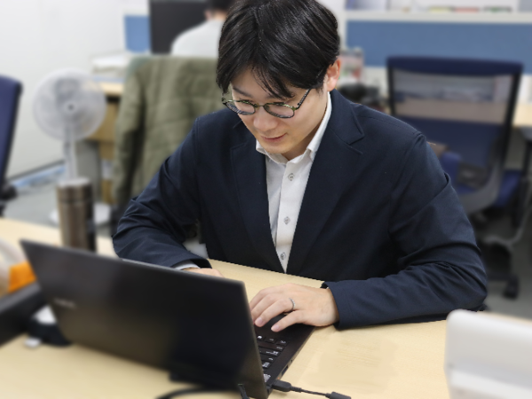 年間面談約1800回！未経験の方も歓迎します