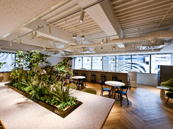 東京オフィスのメンバーも同時募集中！
気持ちの良い空間で一緒に働きませんか？？