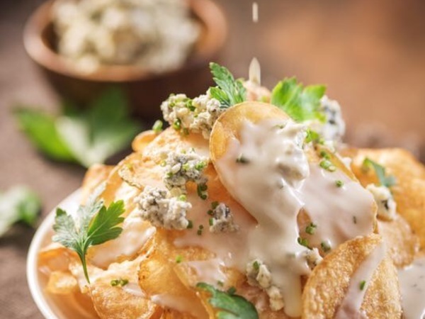 空港内の店舗だからこその
異文化コミュニケーションも多数！