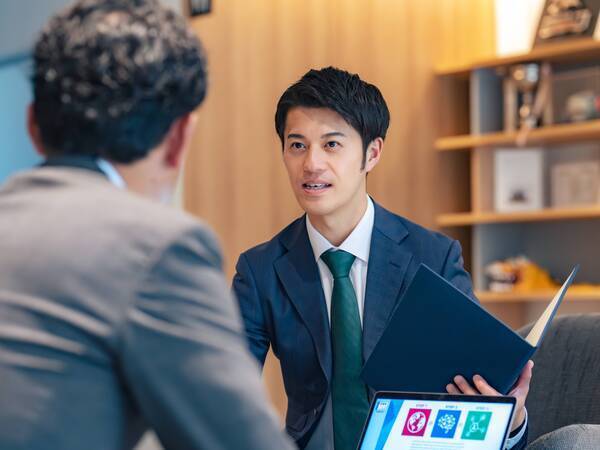 【建築請負営業】渋谷駅徒歩１分/急成長中企業/年休120日/福利厚生充実/転勤無し/東京