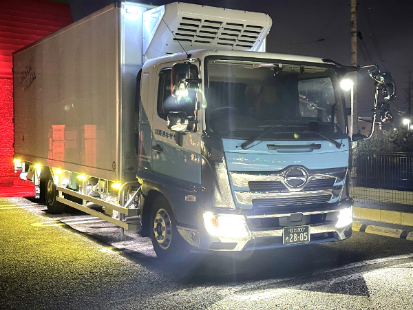 ナイト（夜間）ルート配送中型ドライバー