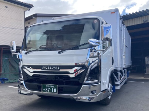 3t車の県内の配送ドライバー/完全週休二日制