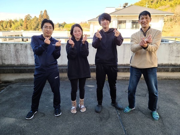 【アルバイト・パート／世話人（グループホーム生活支援）】◆必須資格なし＆未経験スタートもOK◆時給1199円～◆早朝から働きたい方・午後から夜に働きたい方どちらもOK◆希望休も取得可能◆車通勤OK◆人と関わることが好きな方にピッタリ！