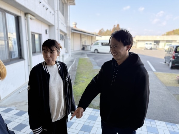 強みは、培ってきた地域からの厚い信頼と教育体制。