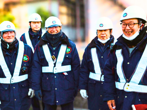 未経験から再スタートを応援!交通誘導スタッフ