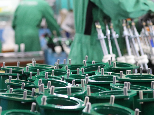 車バイク通勤可　東証スタンダード上場で安心の検査スタッフ、製品調査作業補助