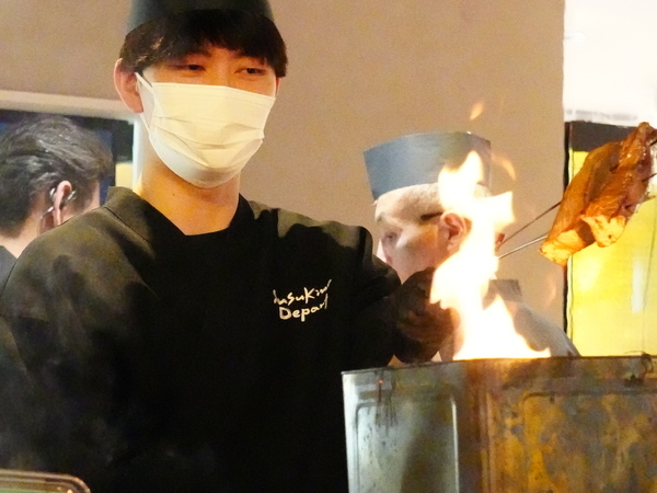 SNSで話題の「ススキノデパート」