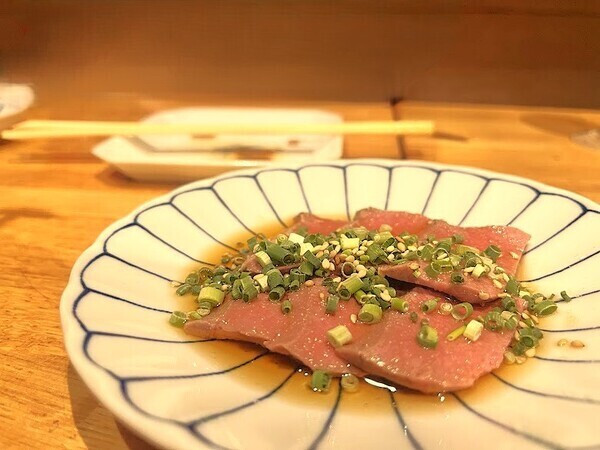 肉好きが集うオシャレな大人の社交場「札幌肉酒場 VOLTA」