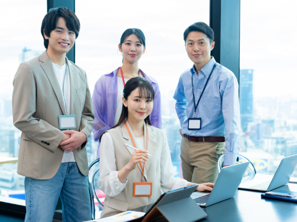 【事務作業と管理業務で現場を支えるバックオフィスのお仕事】時給1650円/土日祝はお休み