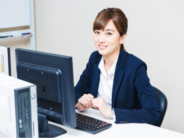 有限会社エスケーライン　埼玉支店【一般事務（夜勤）】